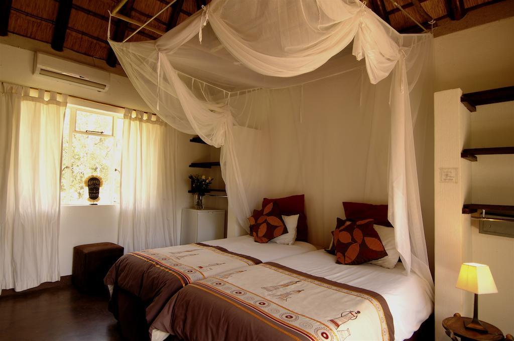 Normann Safari Bush Lodge Пгалаборва Номер фото